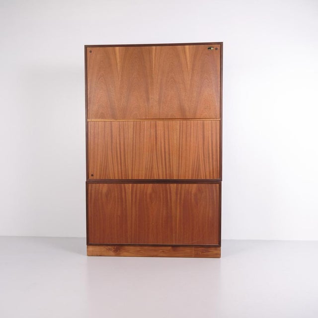 Model 5 Bookcase in Rosewood by Gunni Omann for Poul Hundevad, 1960s For Sale - Image 13 of 14