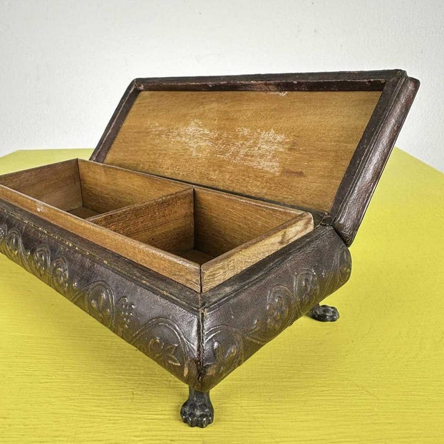 Wooden Jewelry Box in Leather, 1900s For Sale - Image 6 of 9