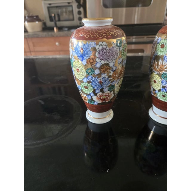 1990s Vintage Kutani Japanese Porcelain Bud Vases-Set of 2 For Sale - Image 5 of 7