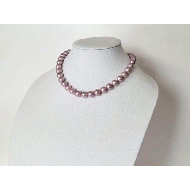 Natural Freshwater Edison Pink Pearl Necklace With 14k Gold Clasp For Sale - Image 4 of 8