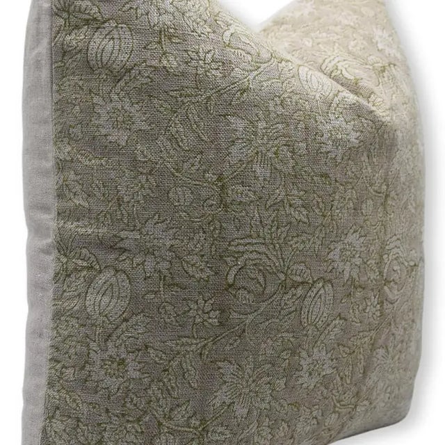 Introducing the Manikarnika Thick Linen Block Print Pillow Cover by Fabdivine, a perfect fusion of traditional artistry...