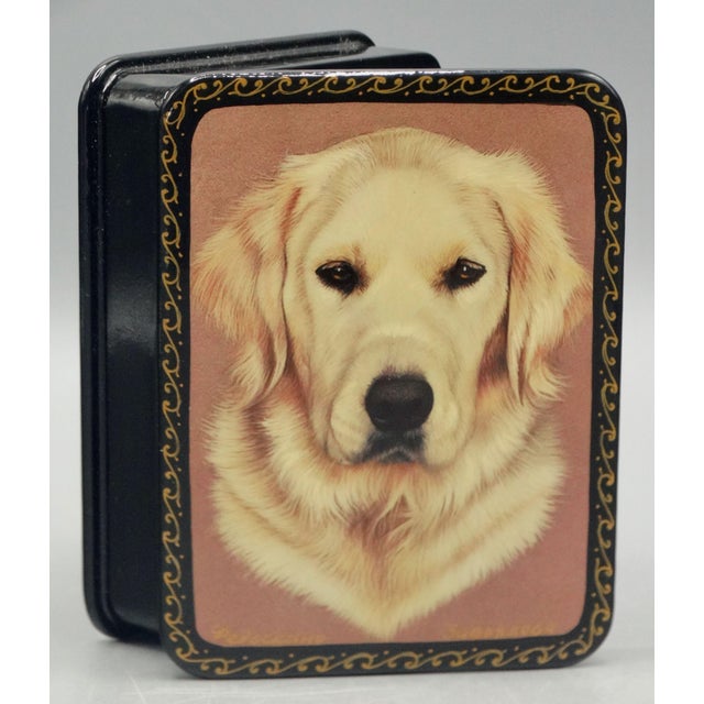 Modern Russian Lacquer Papier Mache Box With Golden Retriever Dog Portrait For Sale - Image 3 of 12