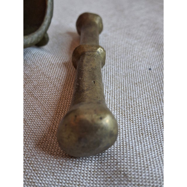 Bronze 16th or 17th C? Spanish Renaissance Bronze Mortar and Pestle Ribbed Fin Judaica Antiquity For Sale - Image 8 of 16