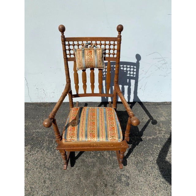French Early 20th Century Antique Rocking Chair Wood Spindle For Sale - Image 3 of 10