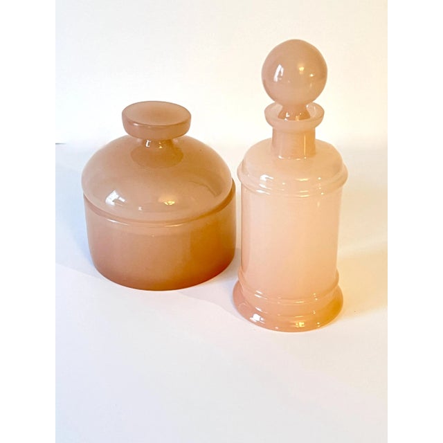Mid-Century Modern Cenedese Lidded Italian Pink Apothecary Glass for Vanity - Set of 2 For Sale - Image 3 of 6