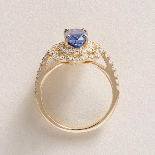 18k Gold 2.01 Carat Sapphire Oval and Diamond Floral Halo Ring, Size 6.5 For Sale In Los Angeles - Image 6 of 6