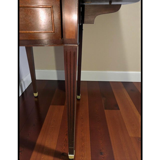 1960s Baker Furniture, Mahogany Drop Leaf Pembroke Accent Table For Sale - Image 9 of 13