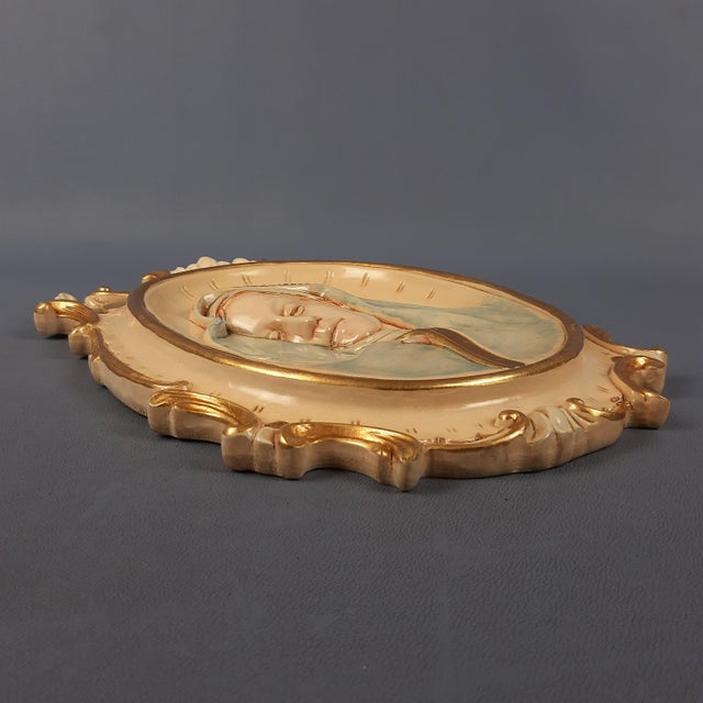 Sacred Madonna Icon Relief in Hand-Painted Lacquered Wood, 1970s For Sale - Image 6 of 12