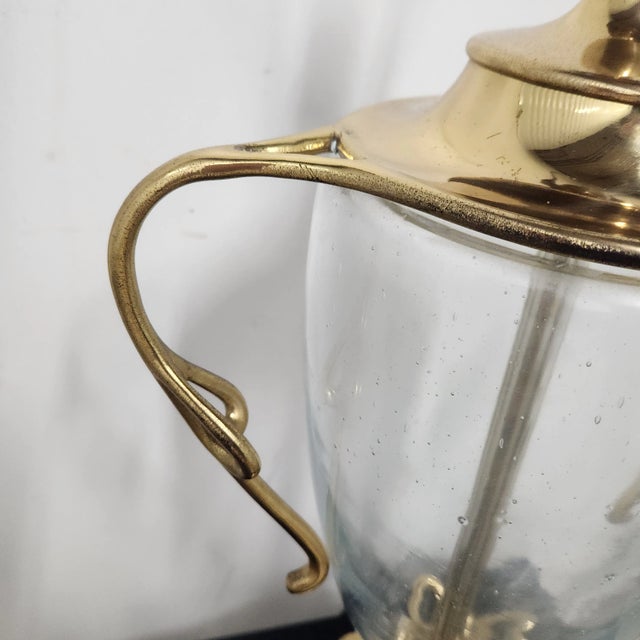 Vintage Chapman Brass & Seeded Glass Urn Table Lamp – 1980s For Sale - Image 9 of 9