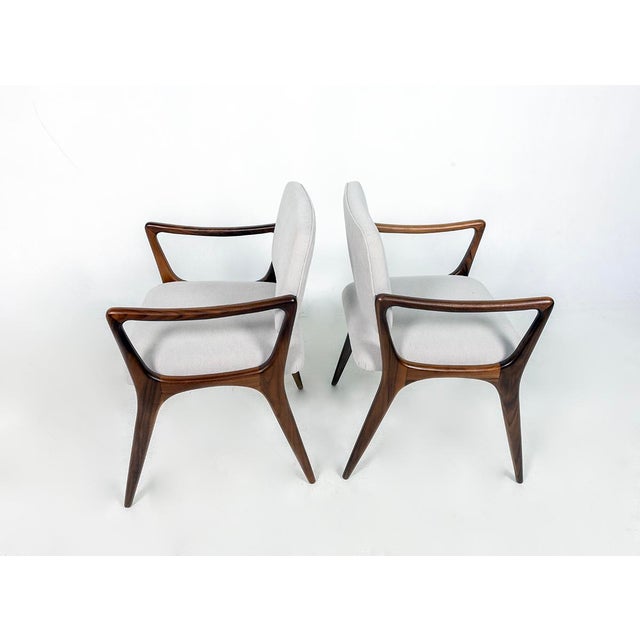 Brown Sculptural Dining Arm Chair in the Style of Gio Ponti Walnut For Sale - Image 8 of 9