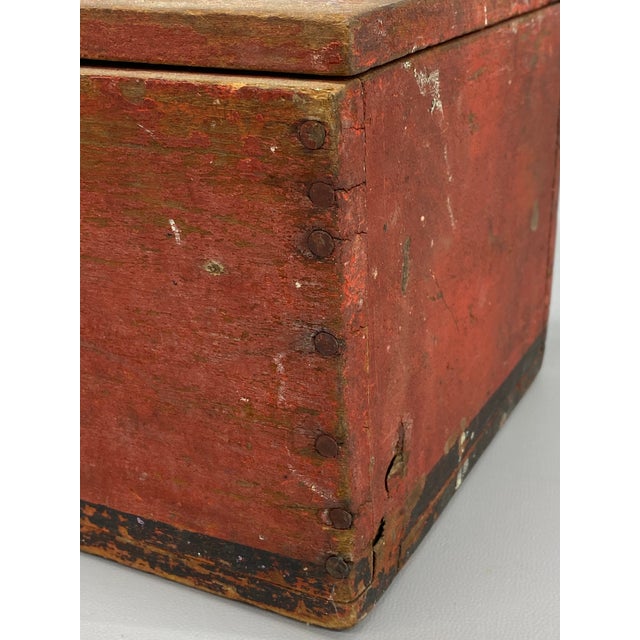 Early 20th Century Red and Black Hand Made Pine Primitive Box For Sale - Image 11 of 15