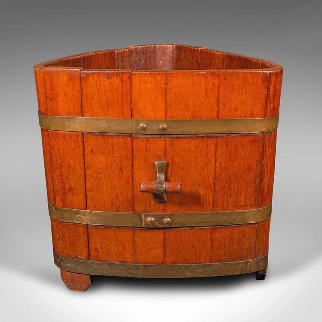 Mid 19th Century 1850's Antique Triangular Fireside Bin For Sale - Image 5 of 8