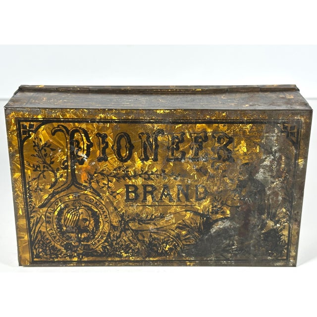 Antique Pioneer Tobacco Tin: Richmond Cavendish Golden Flake Litho Box For Sale - Image 6 of 10