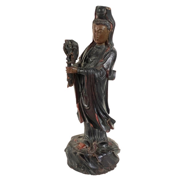 Chinoiserie 1920 Hand Carved Wood Chinoiserie Goddess Guan Yin For Sale - Image 3 of 6