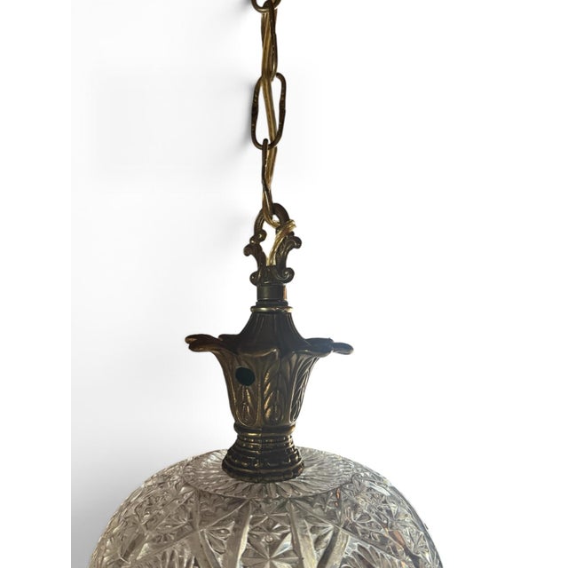 Hollywood Regency Vintage Hollywood Regency Crystal Glass Pineapple Swag Lamp, 24" For Sale - Image 3 of 8