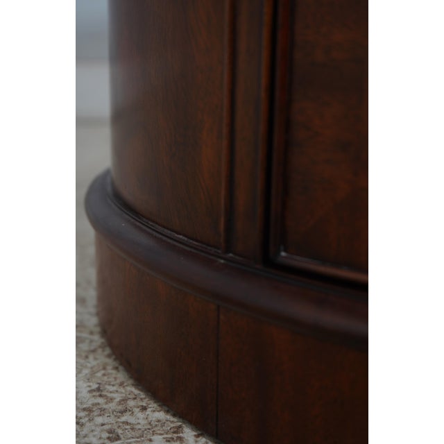 Henkel Harris Model 5442 Mahogany Round Lamp Table For Sale - Image 9 of 12