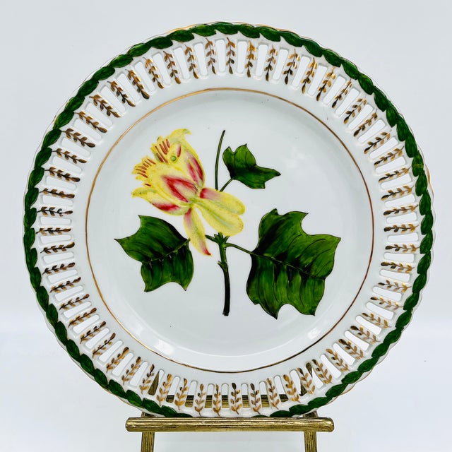 Vintage Reticulated Floral Plates With Green and Gold Trim - Set of 3 For Sale In New York - Image 6 of 18