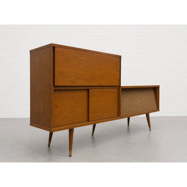Vintage Mid Century Modern Bar Cabinet | Credenza Console | Liquor Cabinet, C. 1960’s For Sale - Image 4 of 18