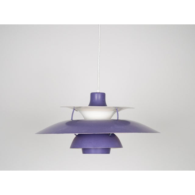 The ph 5 lamp is an icon of danish design that has gained immense popularity worldwide. Designed by the renowned designer...