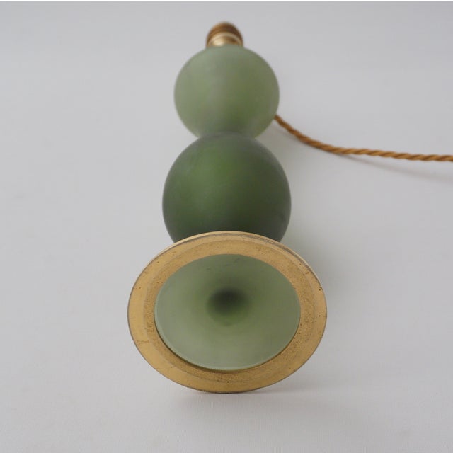 1890's French Art Nouveau Baccarat Style Satin Glass & Ormolu Antique Table Lamp - Rewired For Sale - Image 12 of 14