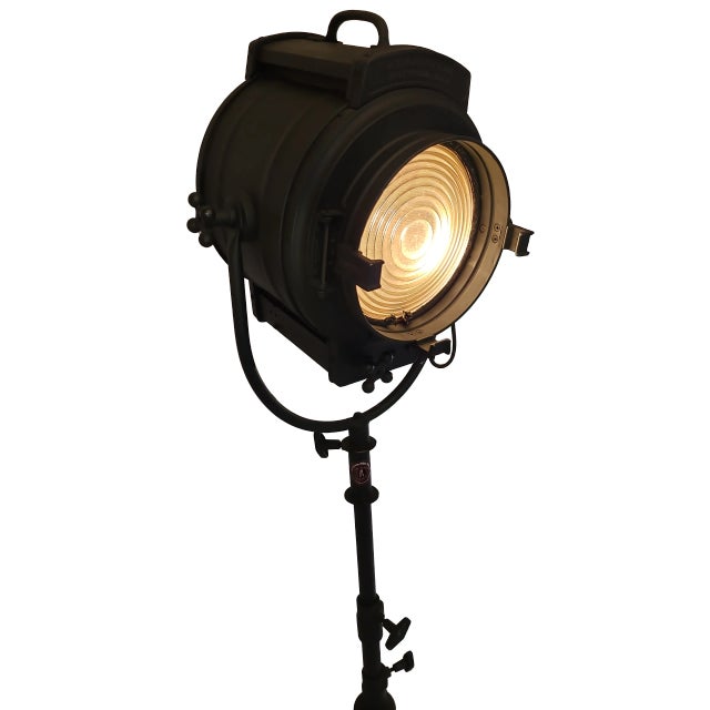Hollywood Regency Vintage McAlister Hollywood Spotlight on Rolling Tripod For Sale - Image 3 of 7