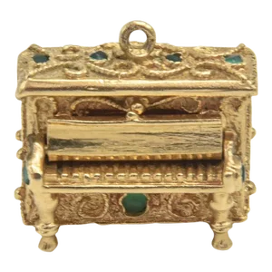 Mid 20th Century Piano 14k Yellow Gold Mechanical Charm Pendant