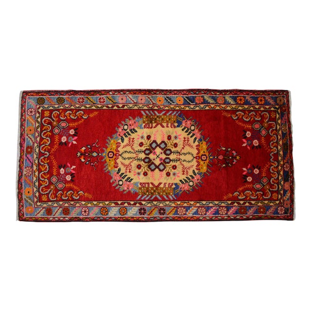 1960s Vintage Turkish Rug Traditional Hand Knotted High Pile Wool Area Rug - 3' 3" X 6' 9" For Sale