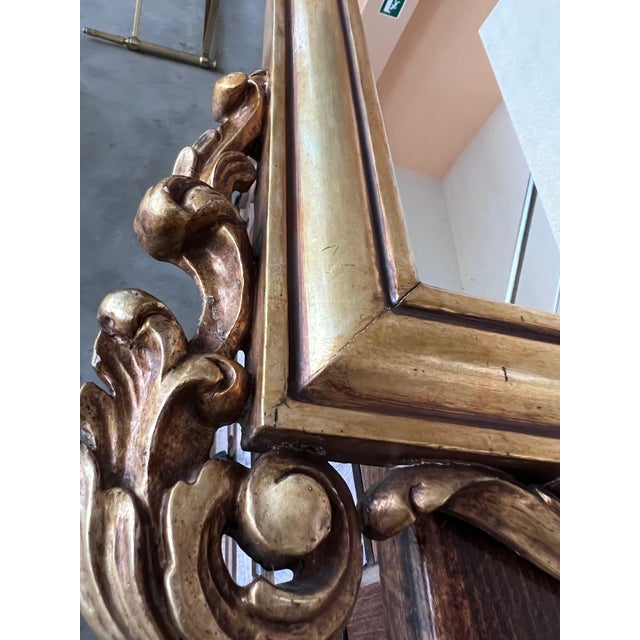 20th French Empire Period Carved Gilt Wood Rectangular Mirror With Crest For Sale - Image 9 of 10