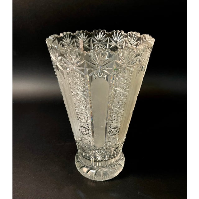 Mid-Century Modern Mid-Century Cut Crystal Trumpet Vase in the style of Baccarat, 1940s For Sale - Image 3 of 9