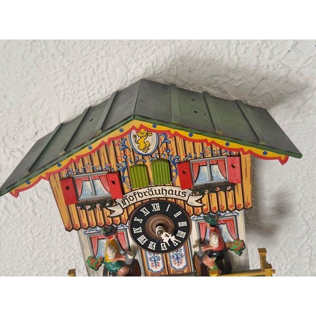 Wood 1970s West German Hofbräuhaus Chalet Cuckoo Clock For Sale - Image 7 of 9