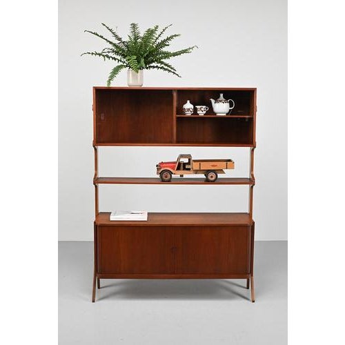 Mid-Century Danish Cabinet in Oak and Teak, 1950s For Sale - Image 3 of 10