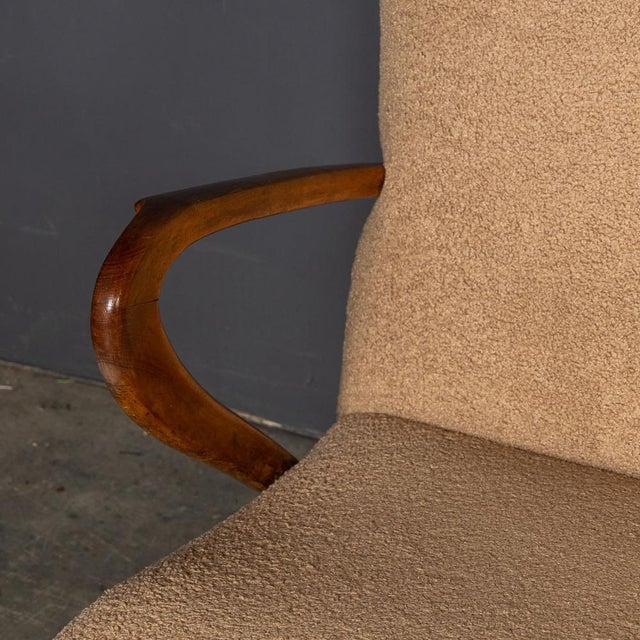 Beige 20th Century Italian Sofa and Armchairs in Toffee Bouclé by Paulo Buffa, 1950s, Set of 3 For Sale - Image 8 of 18