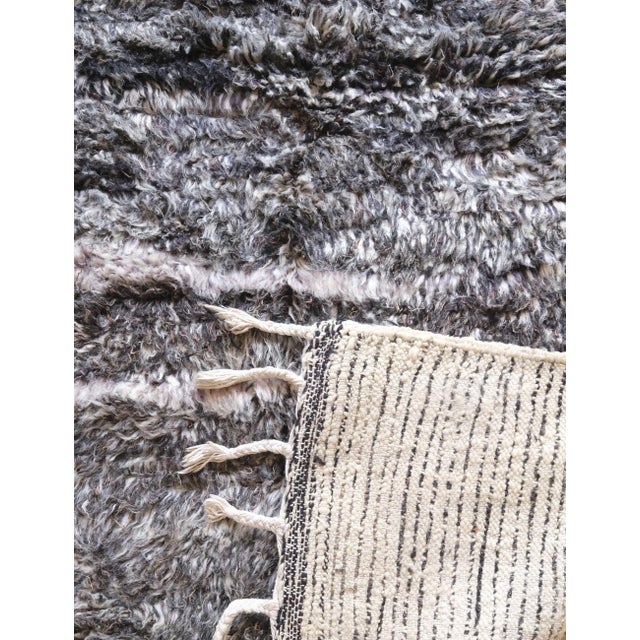 Gray Beni Ourain Moroccan Rug - 7 X 4.2 Ft For Sale In Cleveland - Image 6 of 8