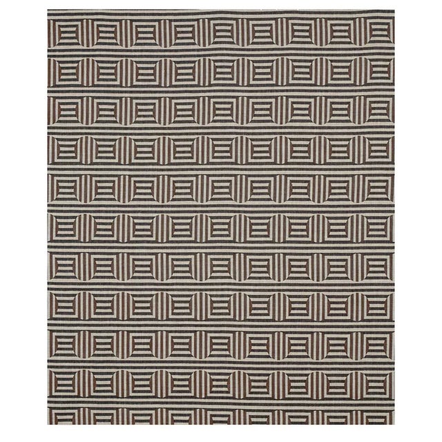 A contemporary combination of circles and stripes, Soto is a cotton-linen pocket-weave fabric with unique, "magic-eye"...