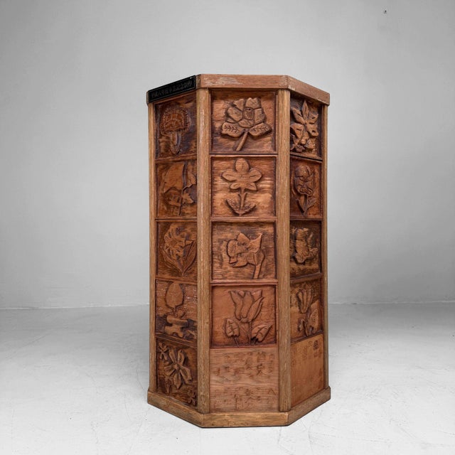 Wood High Japanese Wooden Kadai Display Stand, 1996 For Sale - Image 7 of 16