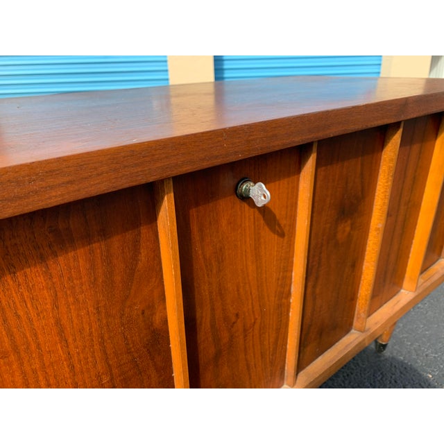 MidCentury Modern Lane MCM Cedar Blanket Chest Trunk Chairish