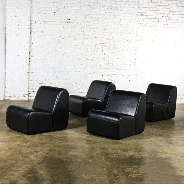 Late 20th Century Modern Black Leather 6 Piece Modular Sectional Tappo Sofa by John Mascheroni for Vecta For Sale - Image 9 of 12
