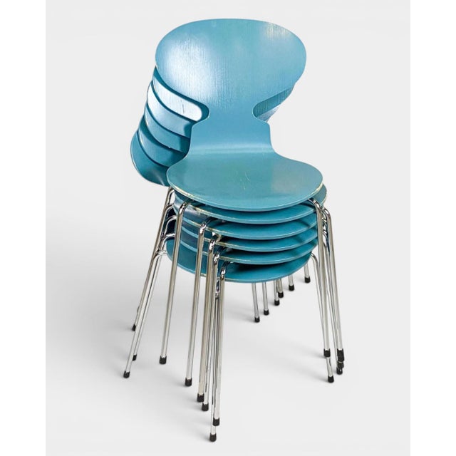 Mid-Century Modern Model 3101 The Ant Chairs by Arne Jacobsen for Fritz Hansen, 1970s, Set of 6 For Sale - Image 3 of 10