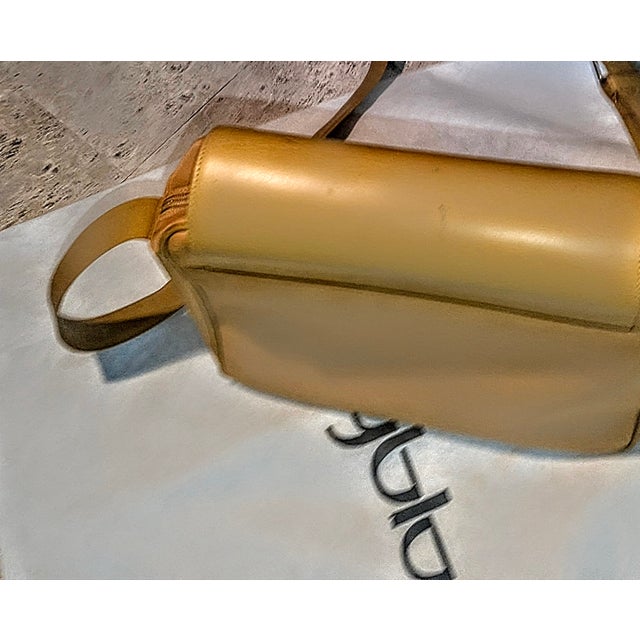 Contemporary 1990s Byblos Messenger Bag in Modern Materials Mustard Yellow For Sale - Image 3 of 5