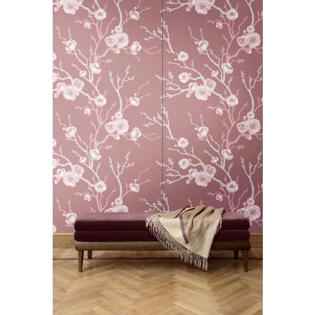 This decorative fabric comes in the form of boiserie over a wooden honeycomb panel measuring 135 cm by 200 cm tall. The...