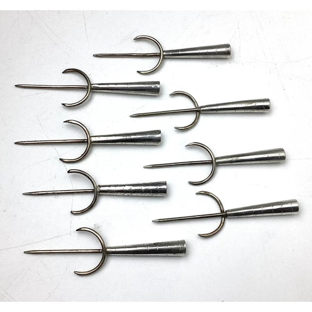 1960s Set of 8 Mexican Sterling Hors d'Oeuvres Picks or Skewers For Sale In New York - Image 6 of 6