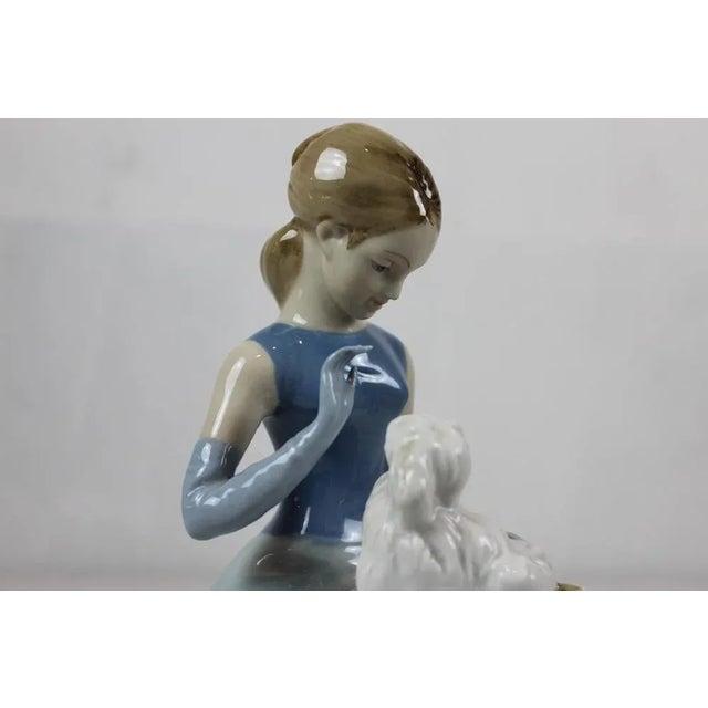 Statuette in Porcelain from Royal Dux, 1930s For Sale - Image 3 of 5