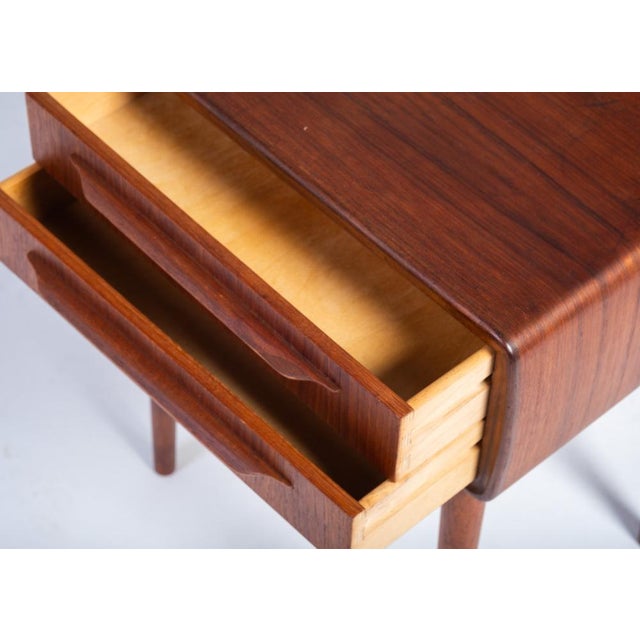 Danish Nightstands by Johannes Andersen, 1960s, Set of 2 For Sale - Image 9 of 10