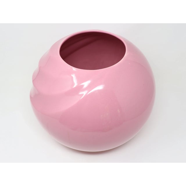 Vintage Large Haeger Pottery Pink Postmodern Sphere Vase For Sale In Chicago - Image 6 of 11