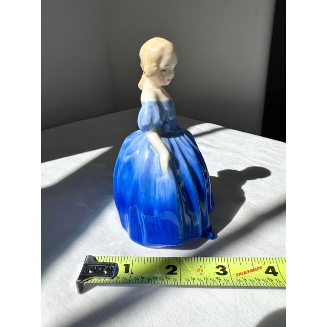 Antique Royal Doulton Figurine ~ “Marie” ~ Hn 1370 For Sale - Image 11 of 12