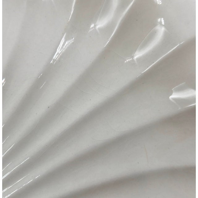 Vintage Spode Imperial White Scallop Shell Dish — Made in England For Sale In Austin - Image 6 of 6