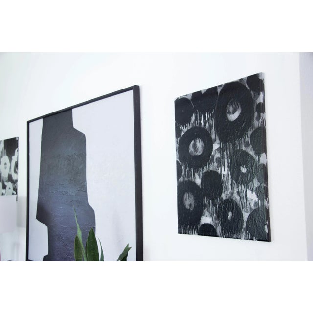 Original abstract spray painting on canvas by Jeffery Stuart titled "Circles I". Artist: Jeffery Stuart Medium: Spray...