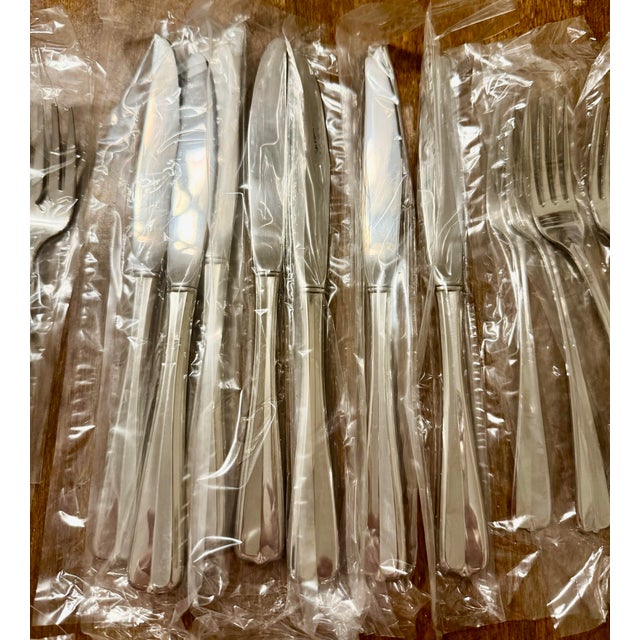 Oneida Artesia Quality Stainless Silverware For Sale - Image 12 of 12