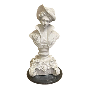 French Rococo Lady Bust Sculpture – Elegant Decorative Accent