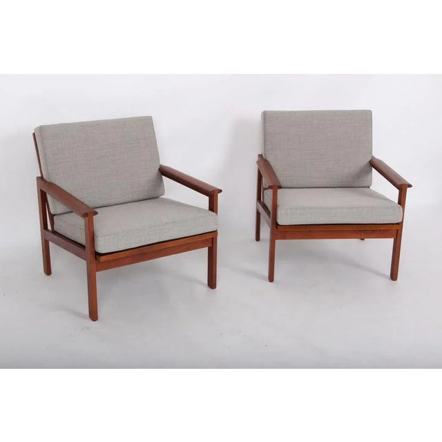 Mid-Century Modern Set of Armchairs by Illum Wikkelsø for Niels Eilersen, 1950s For Sale - Image 3 of 13